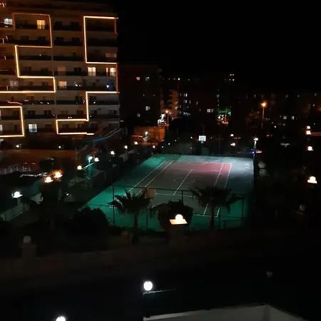 Tosmur Pool Sauna Apartment *